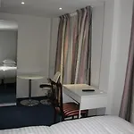 Savoy 2* Paříž