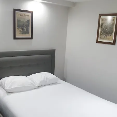 Hotel Savoy 2*