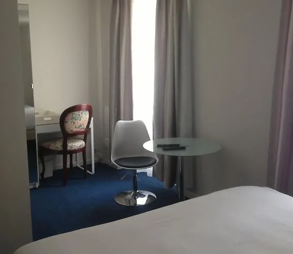 Hotel Savoy